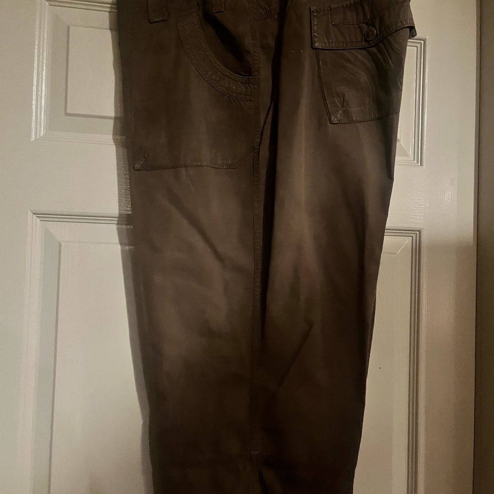 Izod womens 16 Dark Brown Cargo Pants